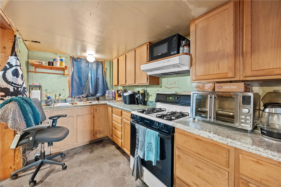 16850 Roosevelt Highway, Kendall, NY 14476 | MLS #R1714458