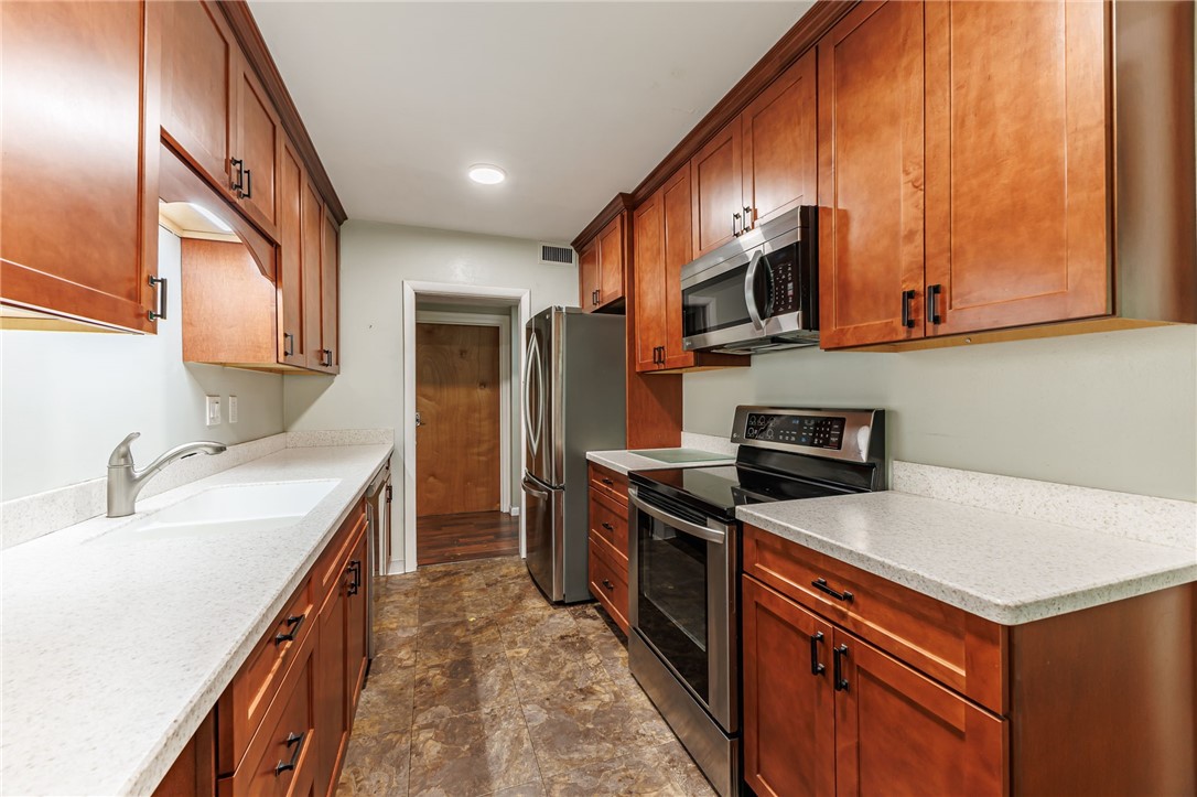 29 Lost Mountain, Penfield, NY 14625 | MLS #R1719602