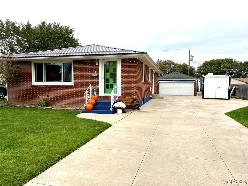 Real Estate & Homes For Sale in West Seneca, NY | Greater Rochester ...
